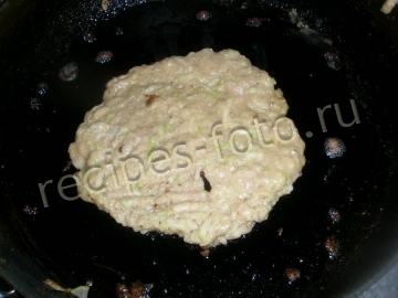 Оладьи из кабачка с фаршем