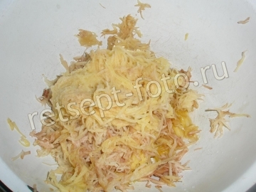 Оладьи из кабачков и картофеля с соусом Тартар