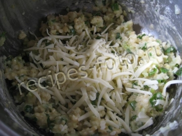 Оладьи из цветной капусты с сыром