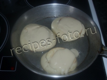 Оладьи на кефире с яблоками