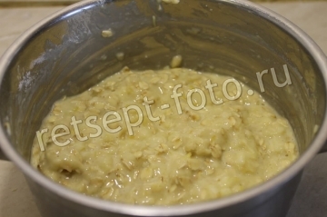 Оладьи с яблоками и овсянкой