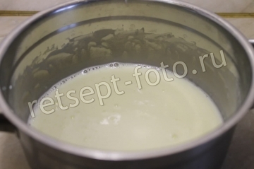Оладьи с яблоками на сметане