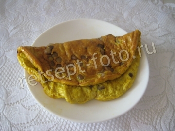 Омлет с маслятами