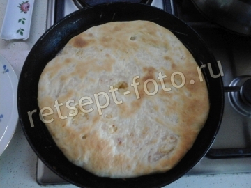 Осетинский пирог с брынзой и картошкой