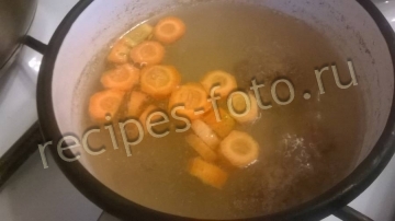 Овощное пюре с говядиной и кукурузной мукой для детей от 9 месяцев