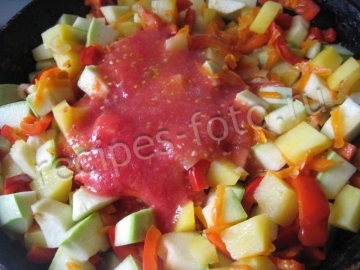 Овощное рагу с кабачками и картошкой без мяса