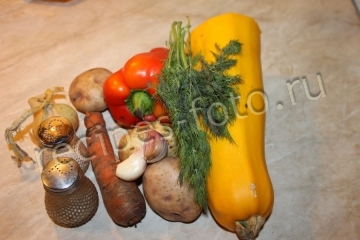 Овощное рагу с кабачками в горшочках