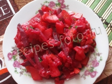 Овощное рагу с картошкой, кабачками и свеклой