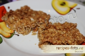 Овсяный пирог с яблоками без муки