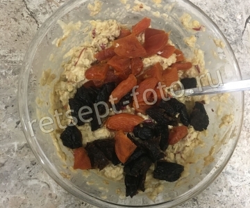 Овсяное печенье с шоколадом, сухофруктами и орехами
