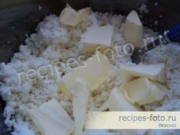 Пасха творожная с цукатами (сырая)