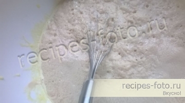 Пасхальный кулич на топленом молоке с изюмом