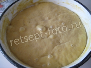 Кулич с коньяком и изюмом