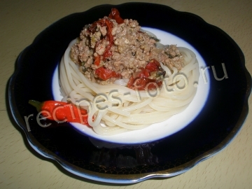 Паста с вялеными помидорами и мясом