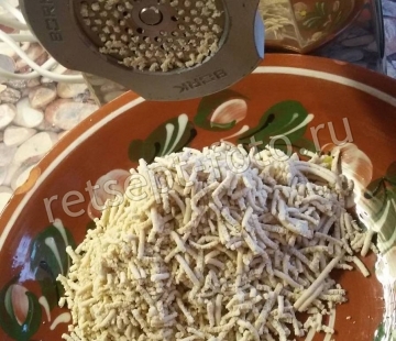 Печенье из вафельной крошки без выпечки