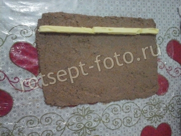 Печеночный рулет из куриной печени с маслом