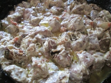 Печеночный рулет с маслом