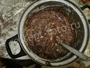 Печеночный торт с грибами и морковью