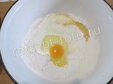 Печеные пирожки с курицей и овощами (тесто с творогом без дрожжей)
