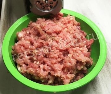 Пельмени со свининой. Тесто на сметане