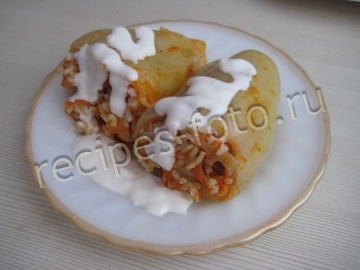 Перец фаршированный рисом и морковью в мультиварке