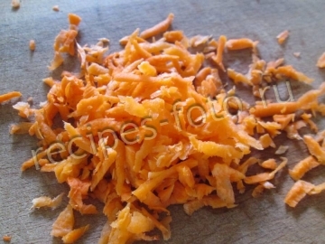 Перец тушеный с морковью и луком