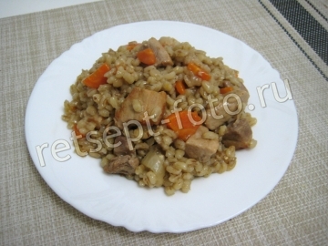 Перловка с мясом