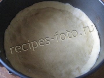 Песочный открытый пирог с малиной