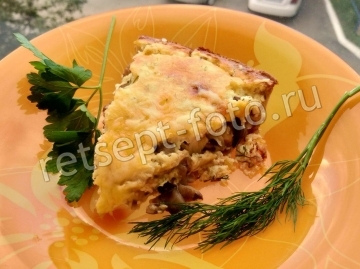 Песочный пирог с грибами и заливкой