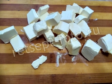 Песочный пирог с обжаренными яблоками