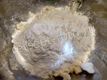 Песочный пирог с обжаренными яблоками