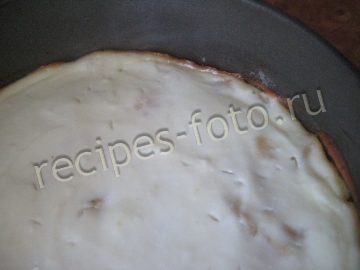 Песочный пирог с творогом и бананом