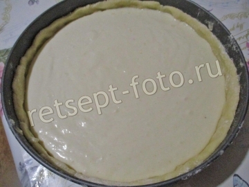Песочный пирог с творогом и сливками