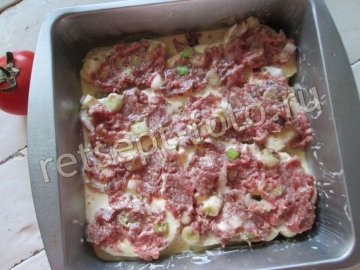 Пирог из хлеба с фаршем
