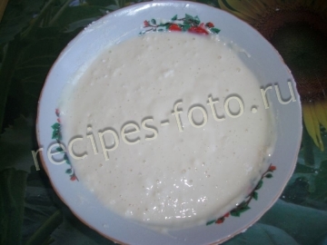 Пирог на кефире с курицей, грибами и сыром в духовке