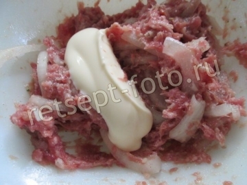Пирог с фаршем, сыром и болгарским перцем на кефире
