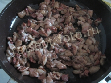 Пирог с грибами и яйцом из дрожжевого теста