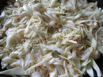 Пирог с капустой из картофельного теста