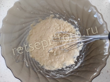 Пирог с кокосовой стружкой и сгущенкой