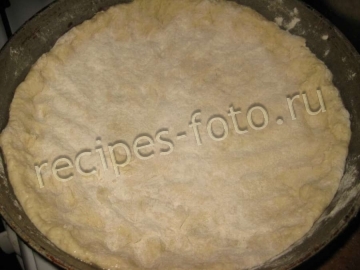Пирог с творогом и грибами