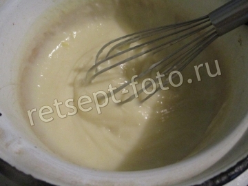 Пирог с заварным кремом и фруктами