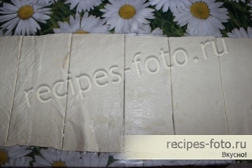 Пироги из слоеного теста с мясом и картошкой