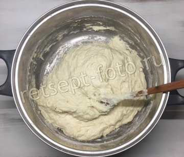 Пирожки с яйцом и луком в духовке