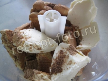 Пирожное из печенья со сгущенкой и желе без выпечки