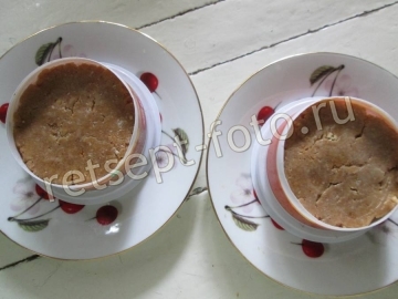 Пирожное из печенья со сгущенкой и желе без выпечки