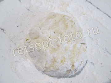 Пицца на картофельном тесте с фаршем