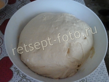 Пицца с фаршем и грибами