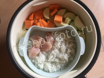 Пюре из куриного филе, риса, кабачка и батата детям до 1 года