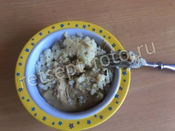 Пюре из куриной печени, цветной капусты и картофеля детям от 1 года