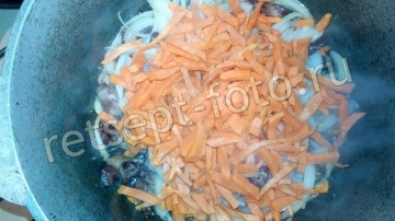 Плов с куриными сердечками